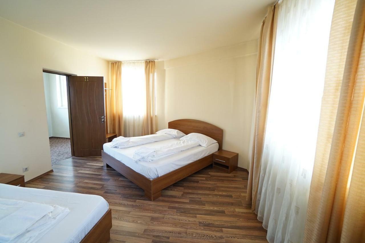 Pensiunea Flamingo Sibiu Exterior foto