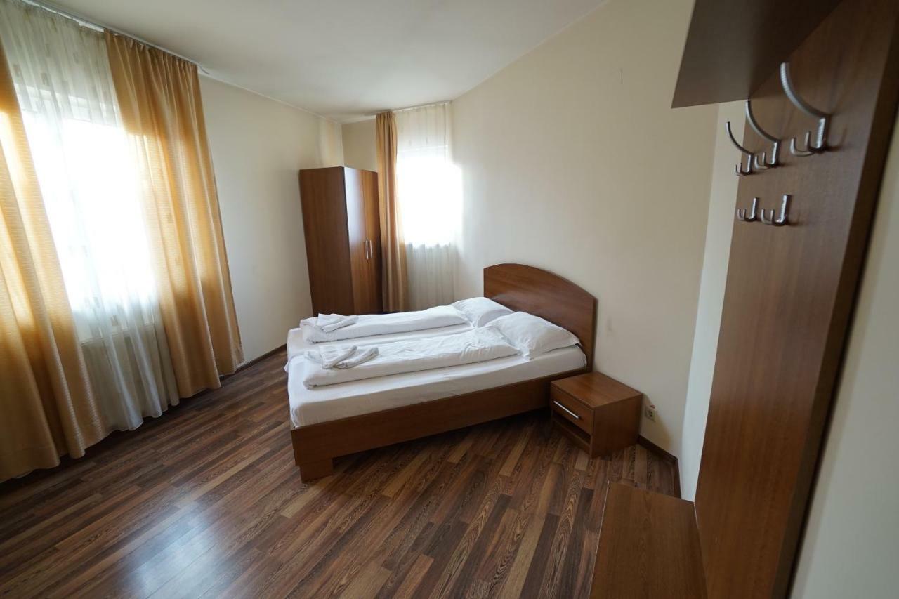 Pensiunea Flamingo Sibiu Exterior foto